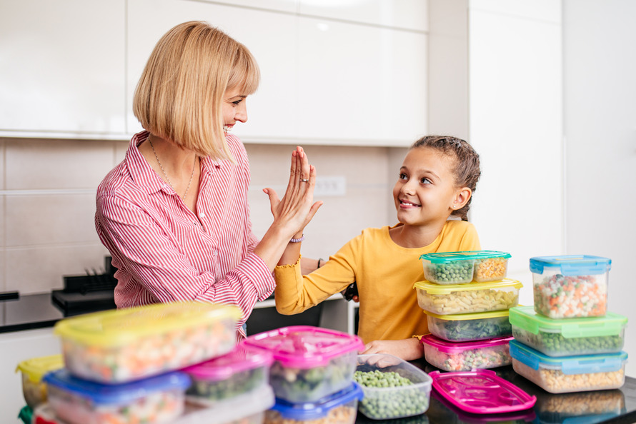 Refresh Your Pantry with Spring Snacks for Kids